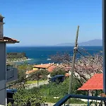 Stylish In Kusadasi, 5 Minutes To The Center And The Sea Дом отдыха *