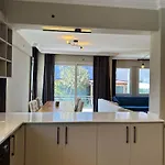 Stylish In Kusadasi, 5 Minutes To The Center And The Sea * 쿠사다시