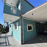 בית נופש Stylish In Kusadasi, 5 Minutes To The Center And The Sea *