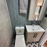 בית נופש Stylish In Kusadasi, 5 Minutes To The Center And The Sea