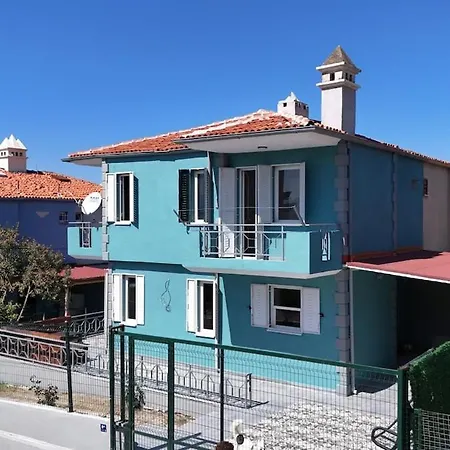 Stylish In Kusadasi, 5 Minutes To The Center And The Sea 펜션